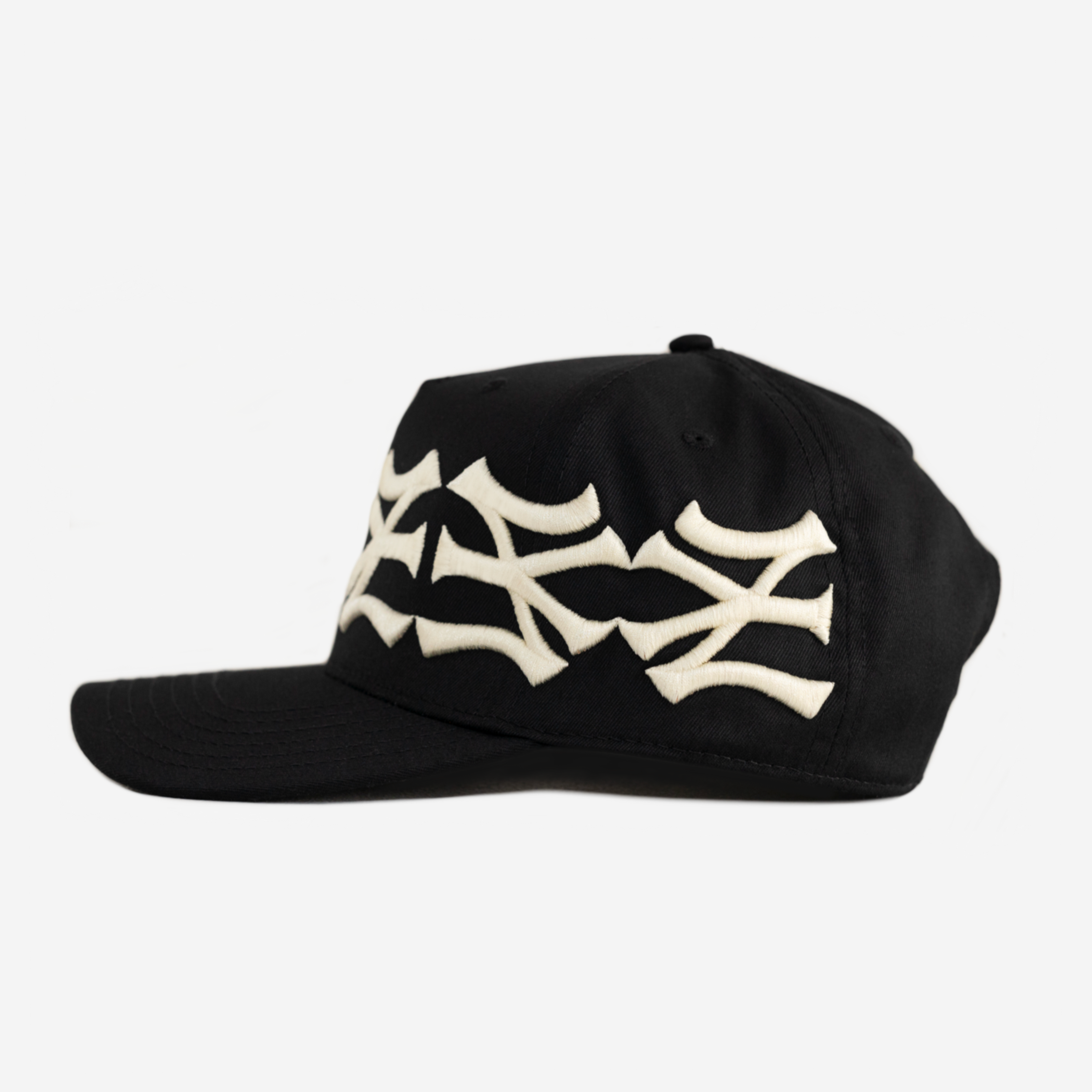 NY NY CROWN HAT (BLK/CRM)
