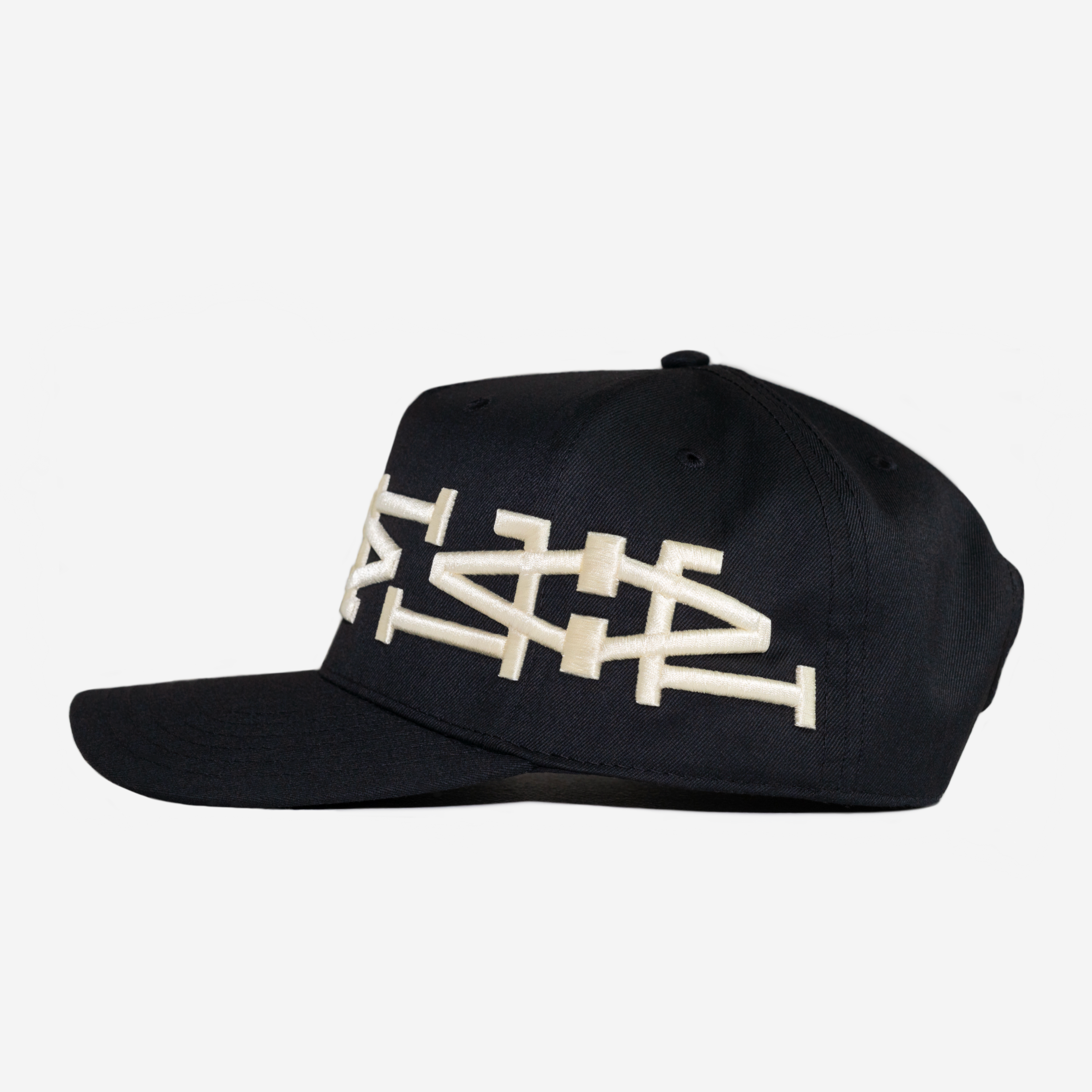LA LA CROWN HAT (BLK/CRM)
